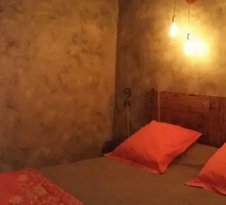 Bed & Breakfast La Tour Du Terroir 3*
